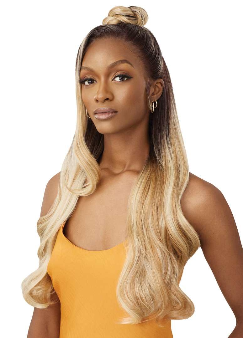 Outre Airtied 100% Fully Hand-Tied Wig - Human Hair Blend - Glam Waves 28" (2) - Image 5